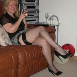 BRZ DOGOVOR I SUSRET-DAME IZ TVOG GRADA