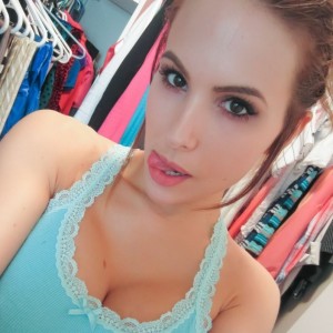 BELLA KUTJEVO ZOVI 064-654-654 ŠALJI SMS vidi detalji