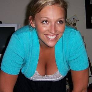 LJERKA KUTINA ZOVI 064-654-654 ŠALJI SMS vidi opis