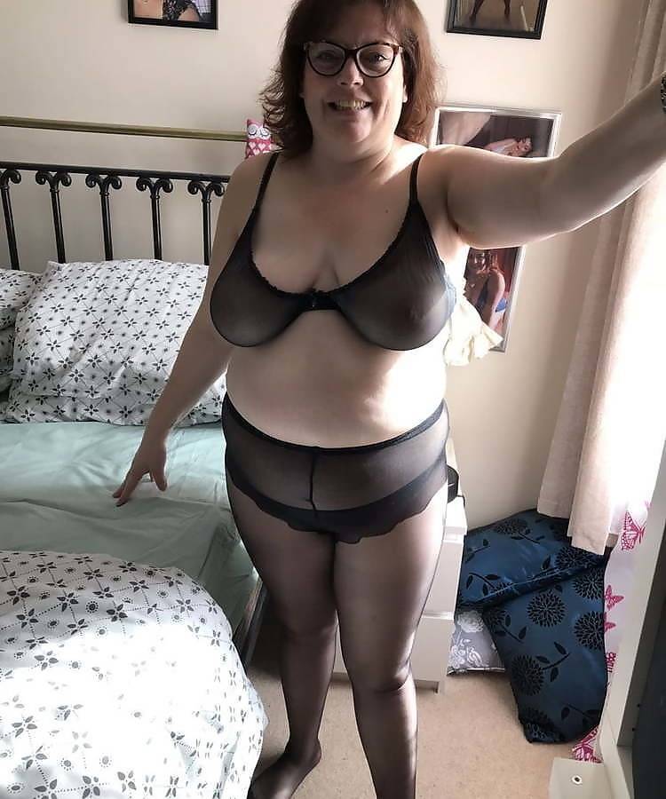 SEXY RAZGOVOR S NOROM ZLATAR ZOVI 064-605-500 ŠALJI SMS vidi opis