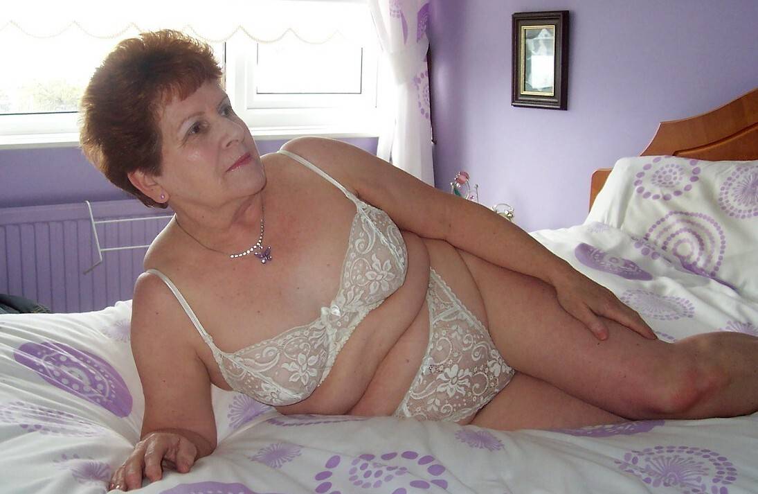 TEREZIJA STUBICA ZOVI 064-654-654 ŠALJI SMS vidi opis