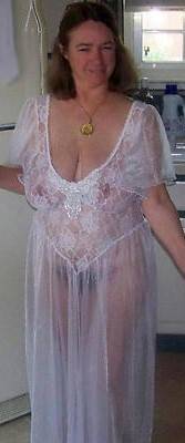 DONA MAROF ZOVI 064--654-654 ŠALJI SMS vidi opis