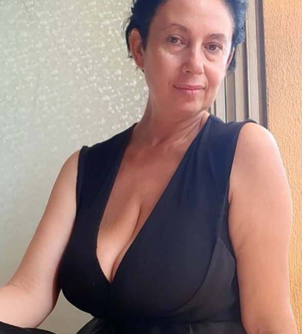 NAJJEFTINIJI CHAT SEXY EVA ZAGREB ZOVI 064-654-654 ŠALJI SMS vidi opis