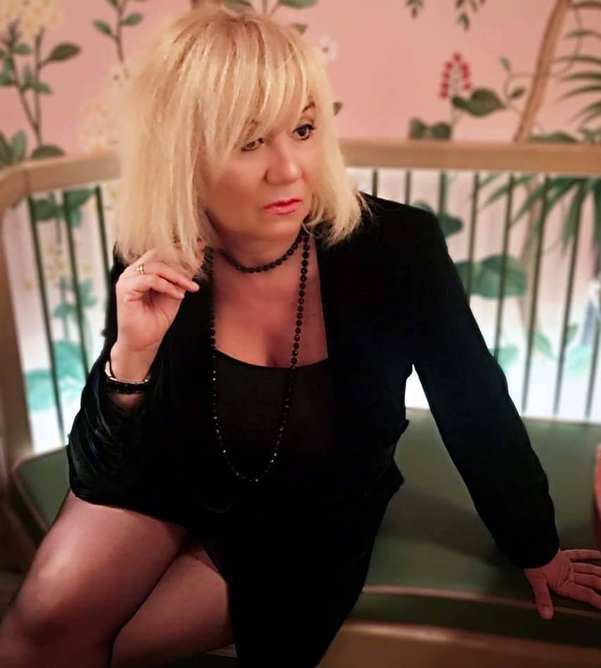 ZARA ČAKOVEC ZOVI 064-605-500 ŠALJI SMS vidi opis