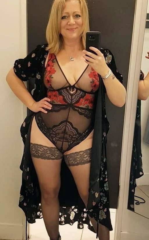 ZDENKA KARLOVAC ZOVI 064-605-500 ŠALJI SMS vidi opis