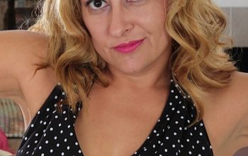 RAFAELA STUBICA ZOVI na 064-654-654 ŠALJI SMS vidi detalji