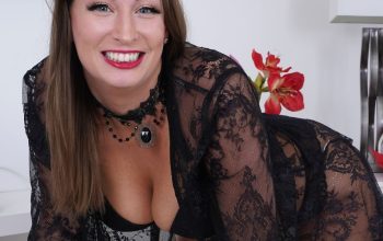 VALERIJA PULA ZOVI 064-605-500 ŠALJI SMS vidi detalji